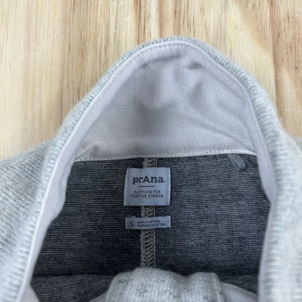 Prana women gray